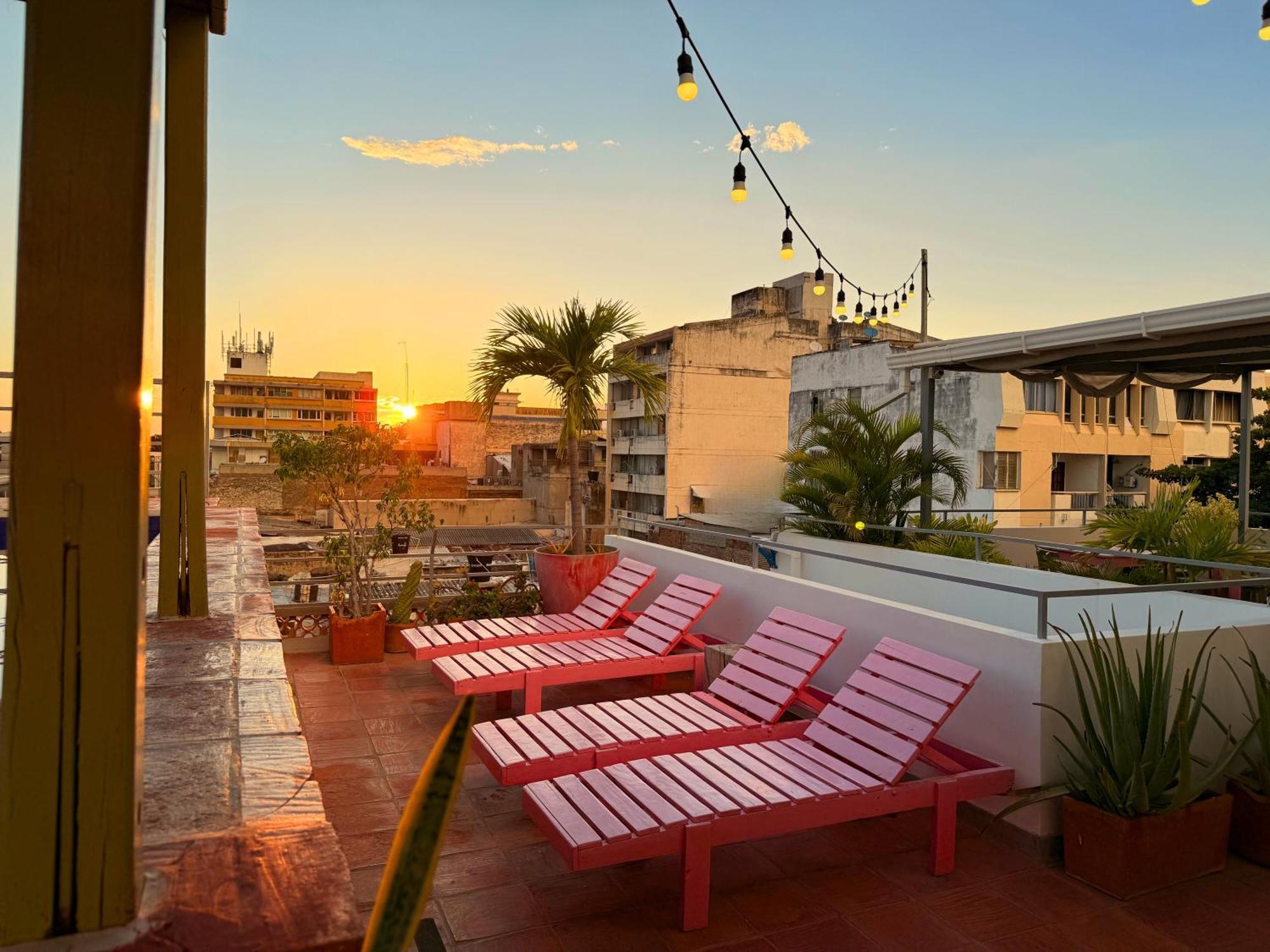 Casa Bugambilia - Alma Hotels Санта Марта Екстериор снимка